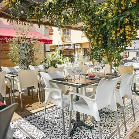 Apartment Climatise Au Mourillon Toulon